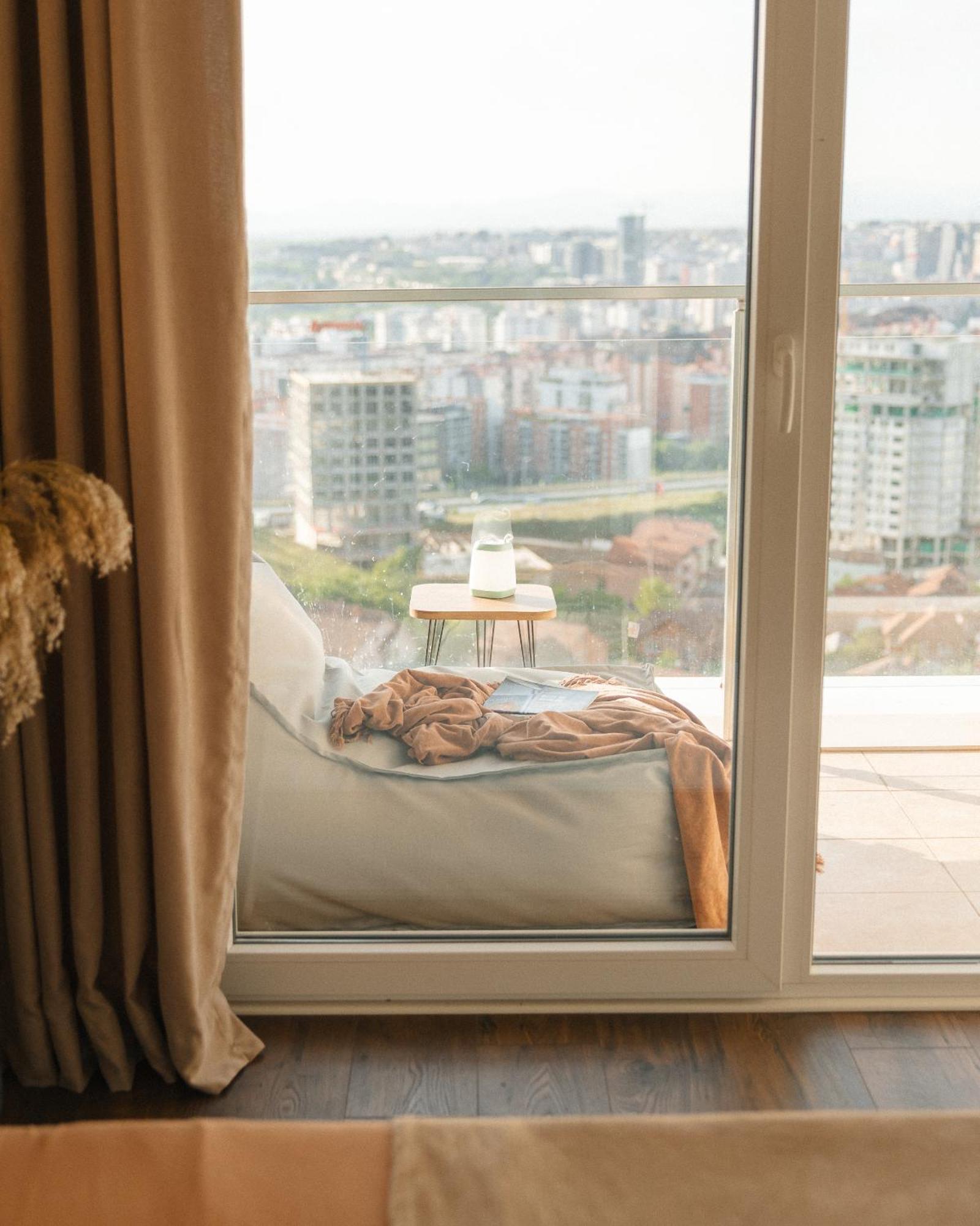 Etern Apart Hotel Pristina Buitenkant foto